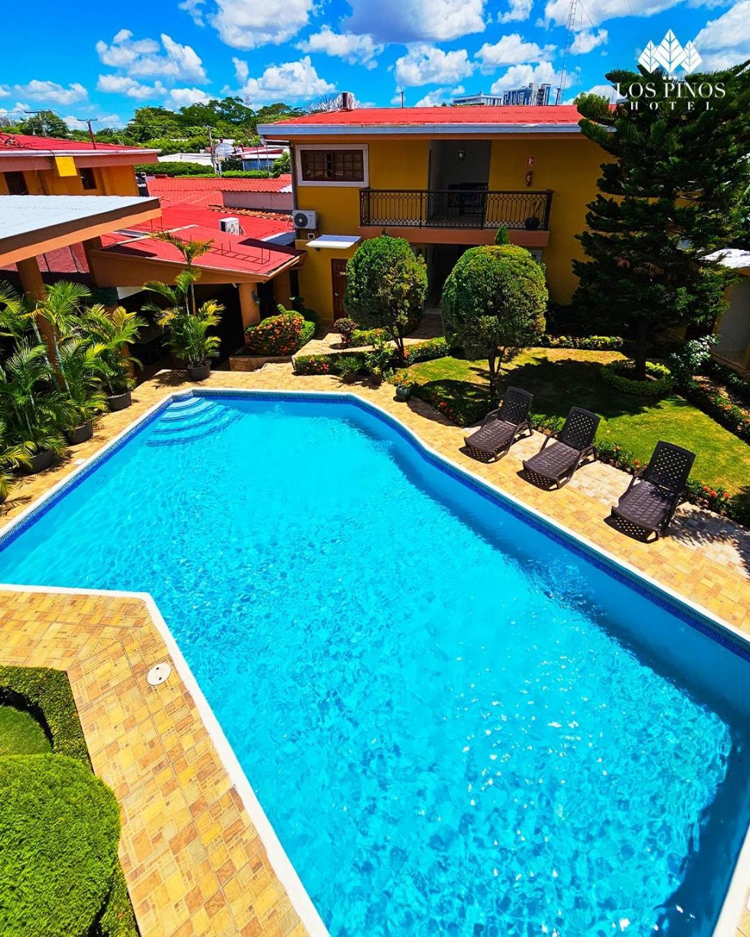 Hotel Los Pinos Managua Exterior foto