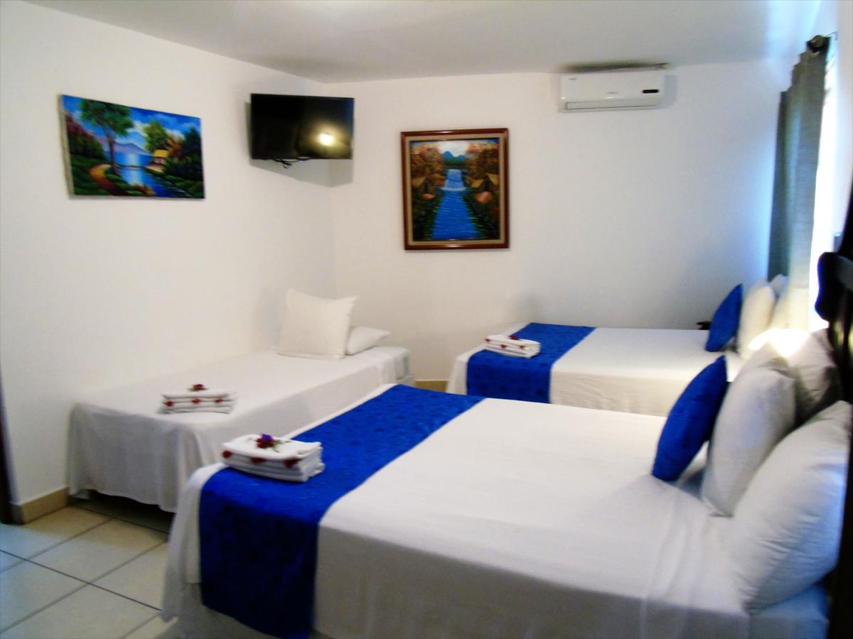 Hotel Los Pinos Managua Exterior foto